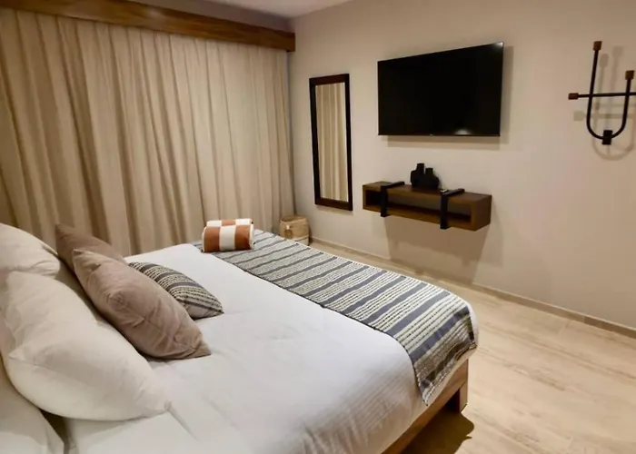 Hacienda 3br Pool, Parking & Padel Heushaven * Tulum